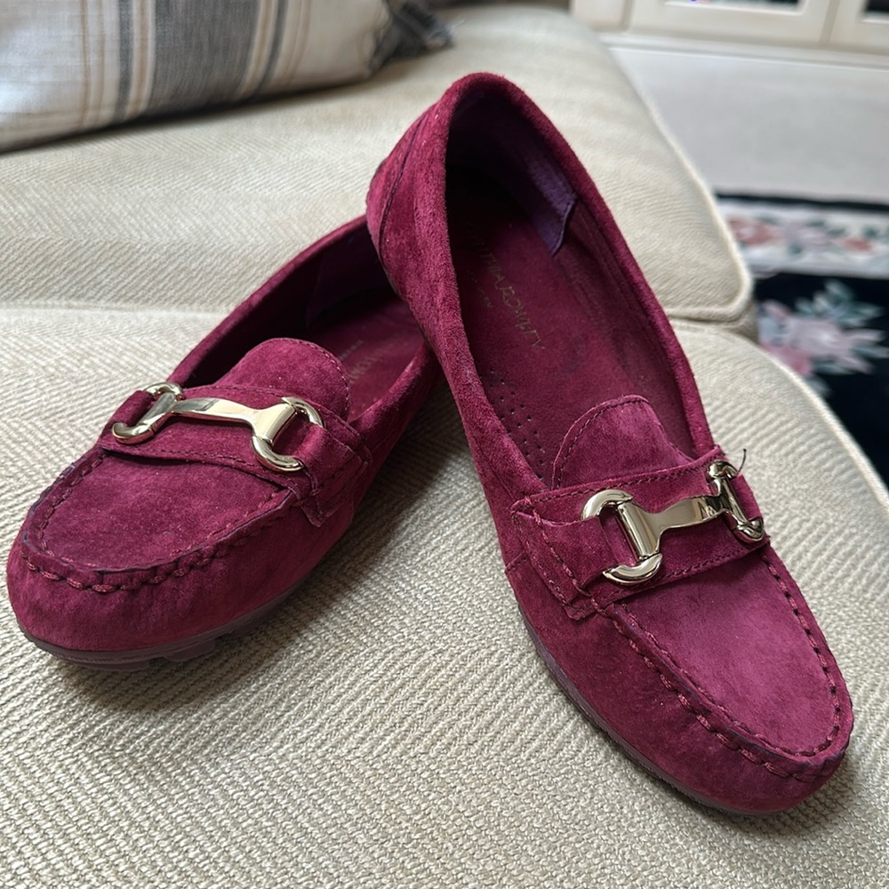 Cynthia Rowley New York suede drivers.